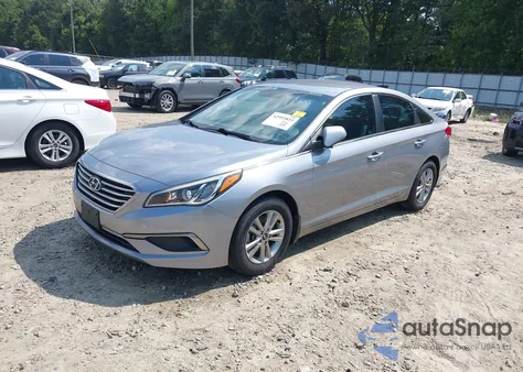 2017 Hyundai Sonata Se z USA, uszkodzony, nr VIN 5NPE24AF7HH471426